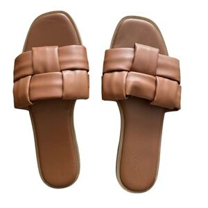 Women’s Size 11 Brown Woven Slide Sandals Summer Universal Thread